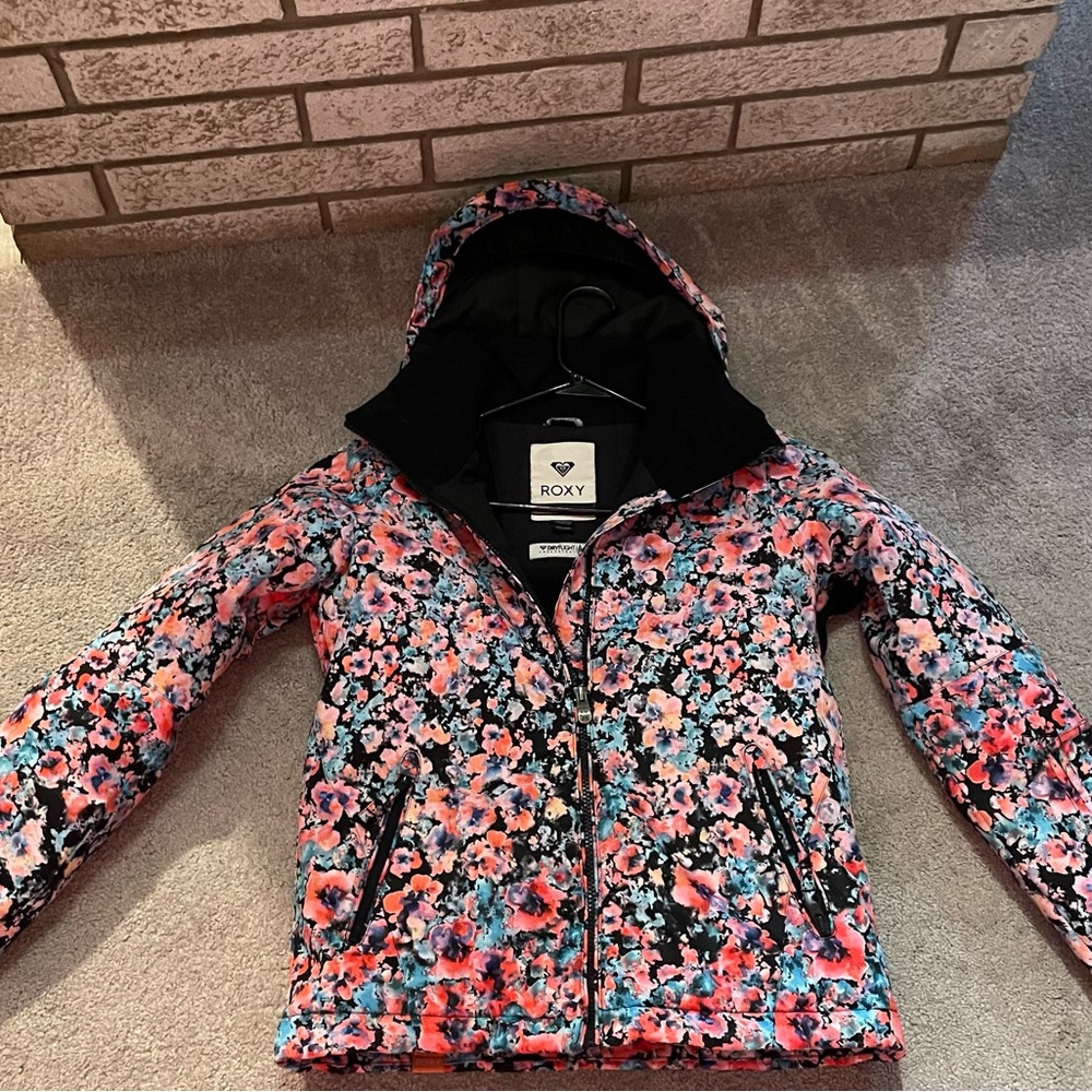 Roxy Ski Jacket Girls Large. NWOT
